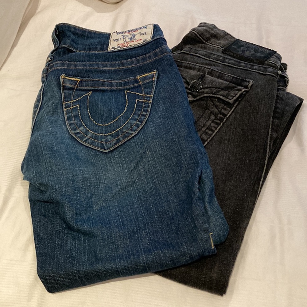 2 PAIR True Religion Stella/Billy combo
